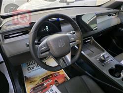 بی وای دی Qin Plus